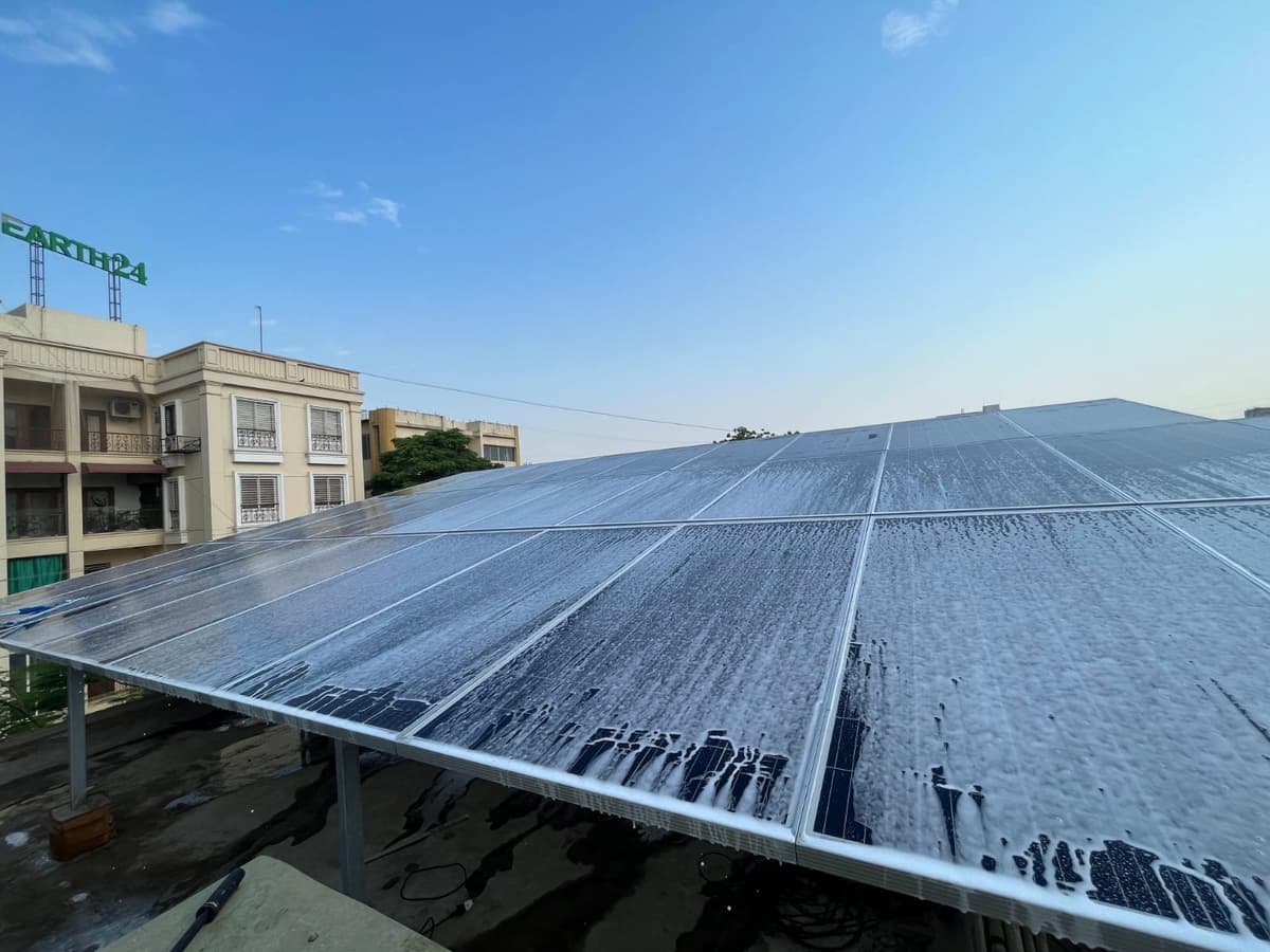 Solar Panel Wash